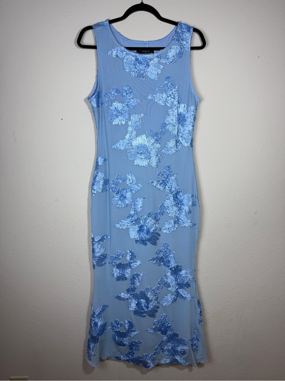 NWT ZESICA Womens M Light Blue 3D Floral Applique Mesh Maxi Dress Wedding Guest - Picture 2 of 11